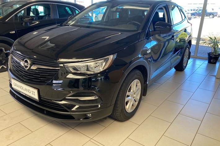 Sort Opel Grandland X fra 2020