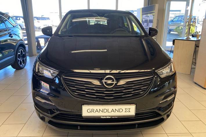 Sort Opel Grandland X fra 2020