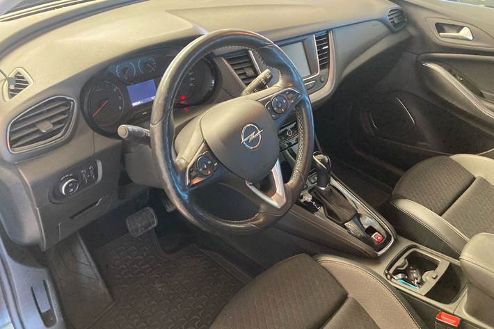 Sort Opel Grandland X fra 2020