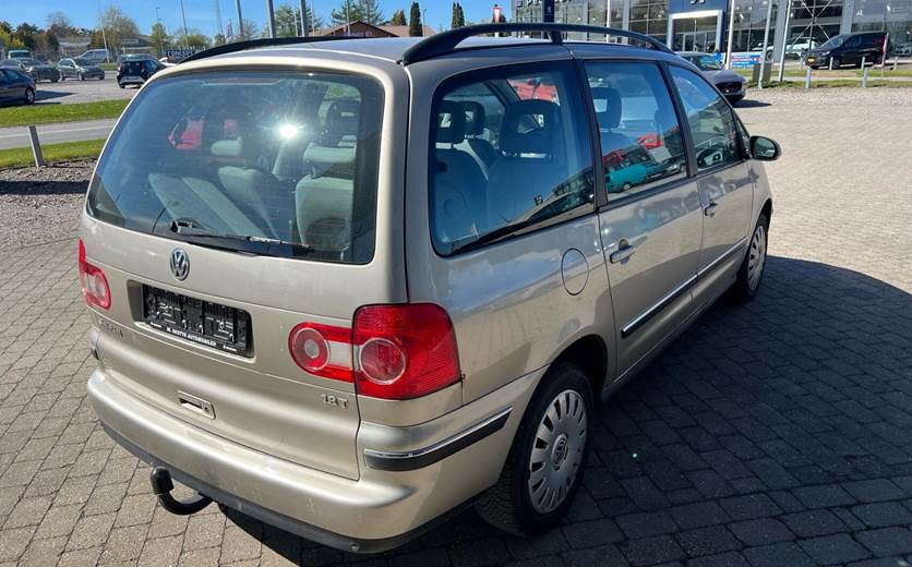 VW Sharan