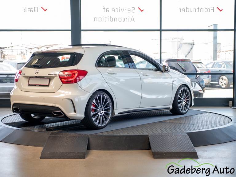 Mercedes A45 2,0 AMG aut. 4Matic