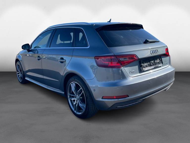 Audi A3 1,4 e-tron Ambiente Sportback S-tr.