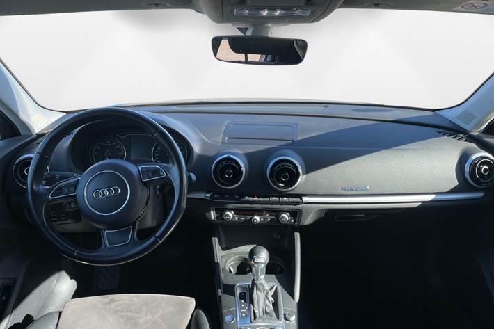 undefined Audi A3 fra 2015