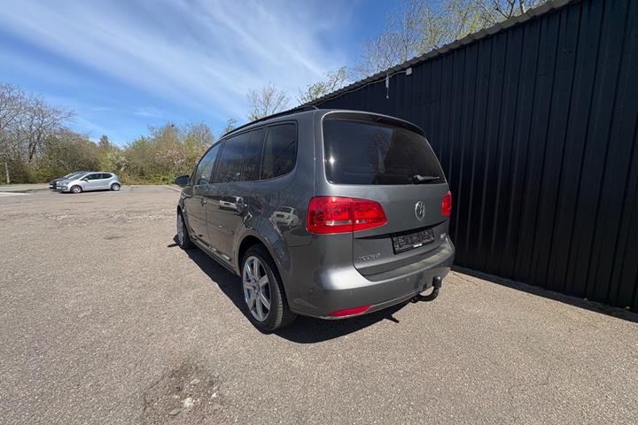 undefined VW Touran fra 2014