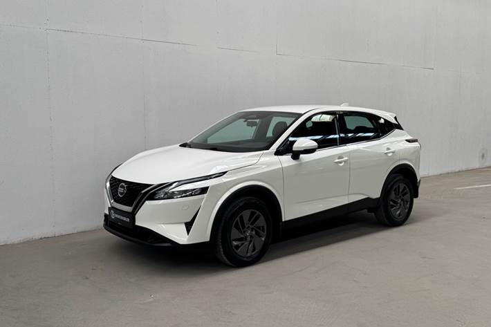 Hvid Nissan Qashqai fra 2021