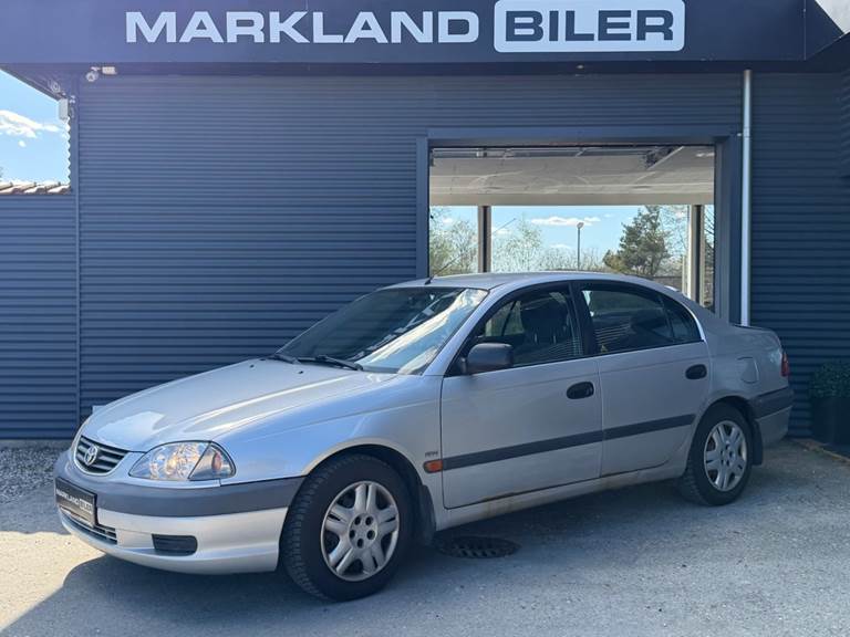 Toyota Avensis 1,8 VVT-i Natura