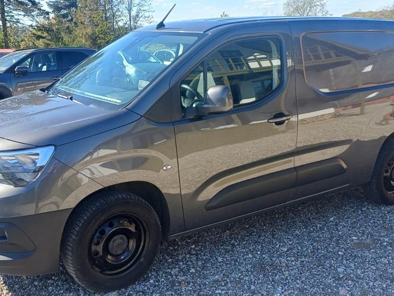 Opel Combo 1,5 D 130 Enjoy L2V2 aut.