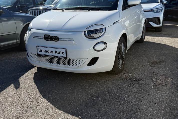 undefined Fiat 500e fra 2022