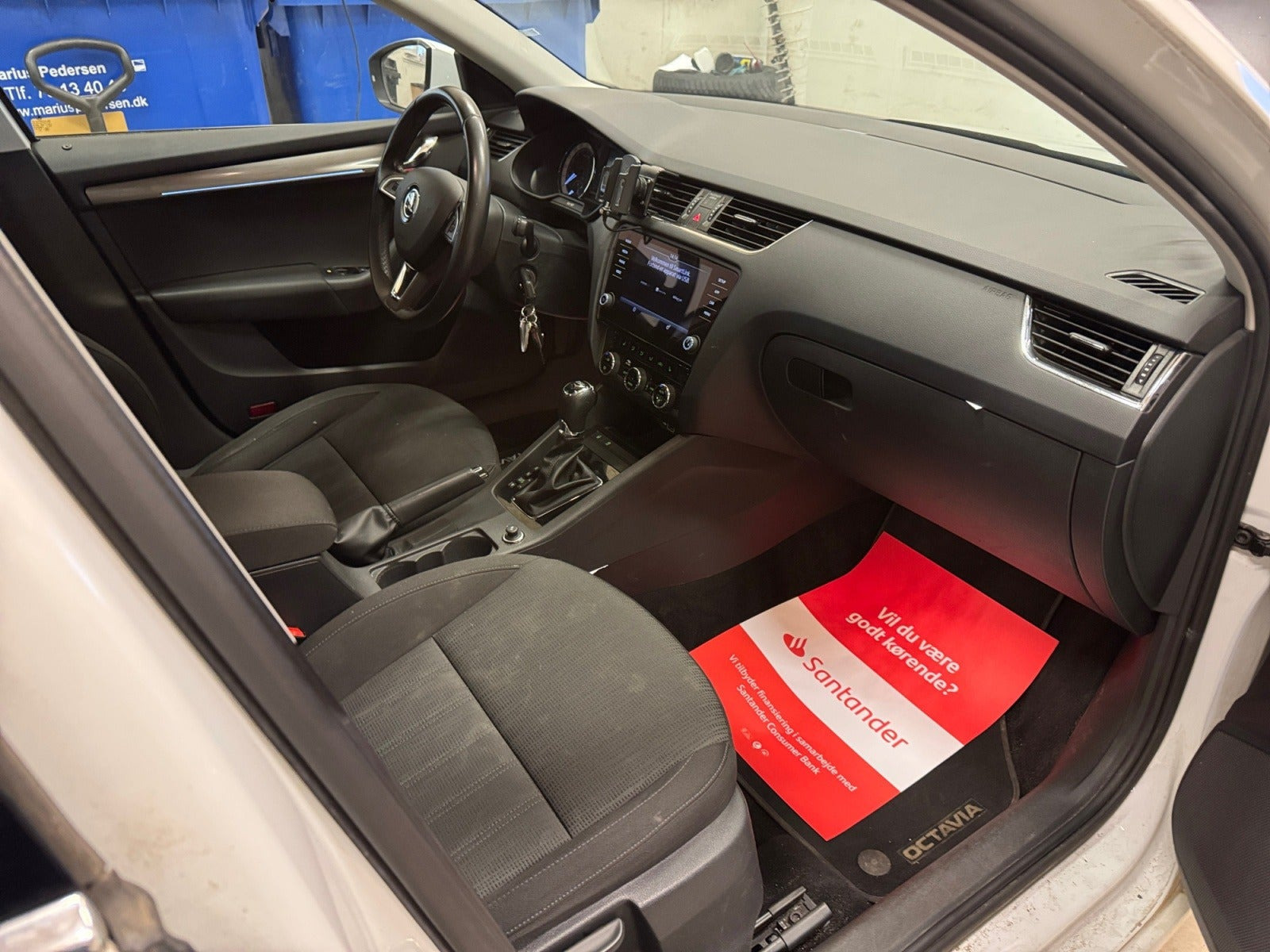 Hvid Skoda Octavia fra 2018