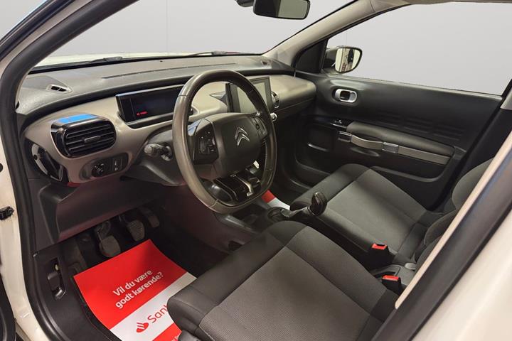 Hvid Citroën C4 Cactus fra 2017