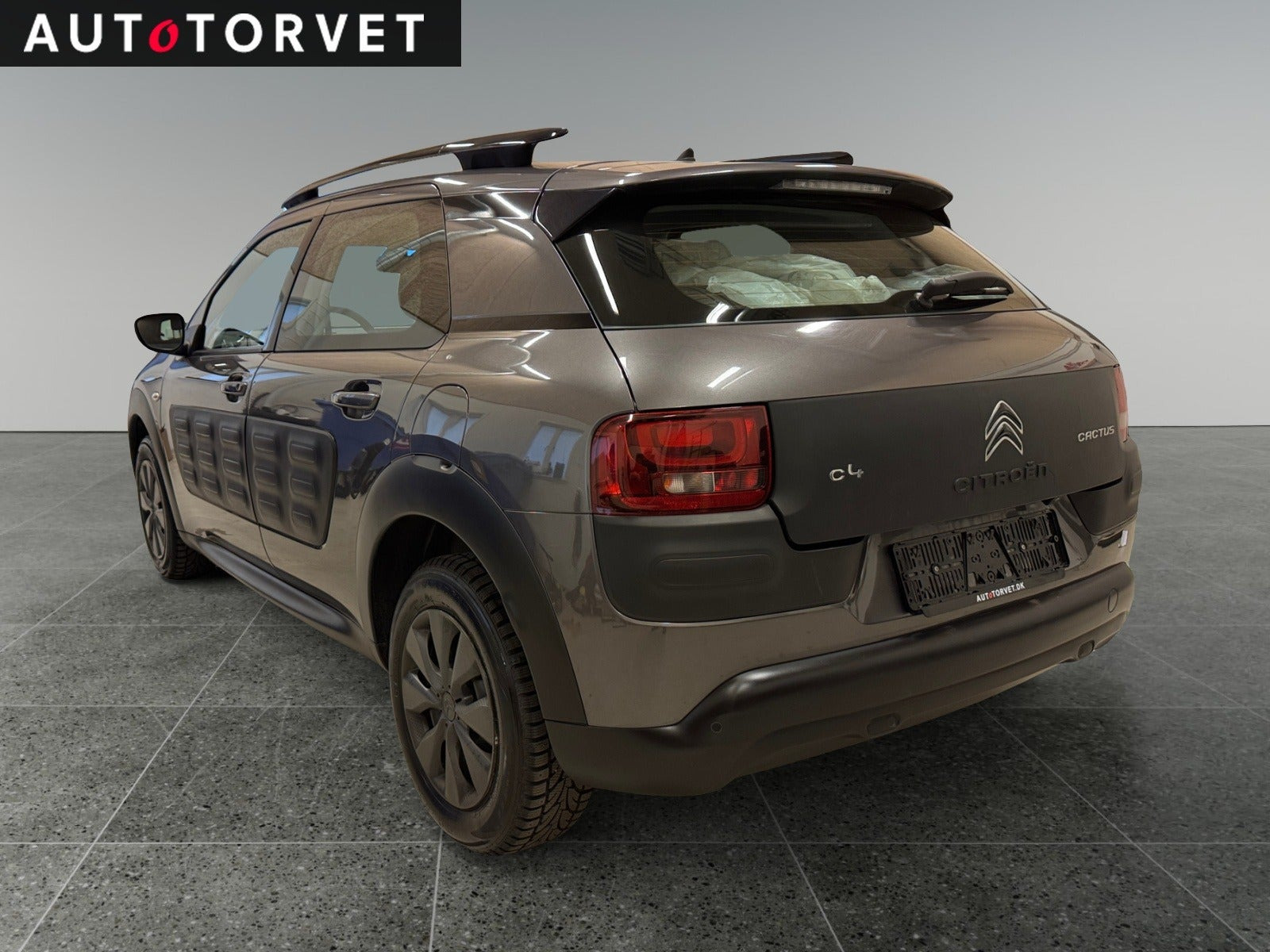 Grå Citroën C4 Cactus fra 2017