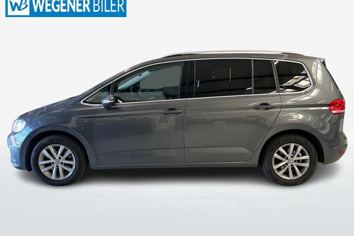 Grå VW Touran fra 2017