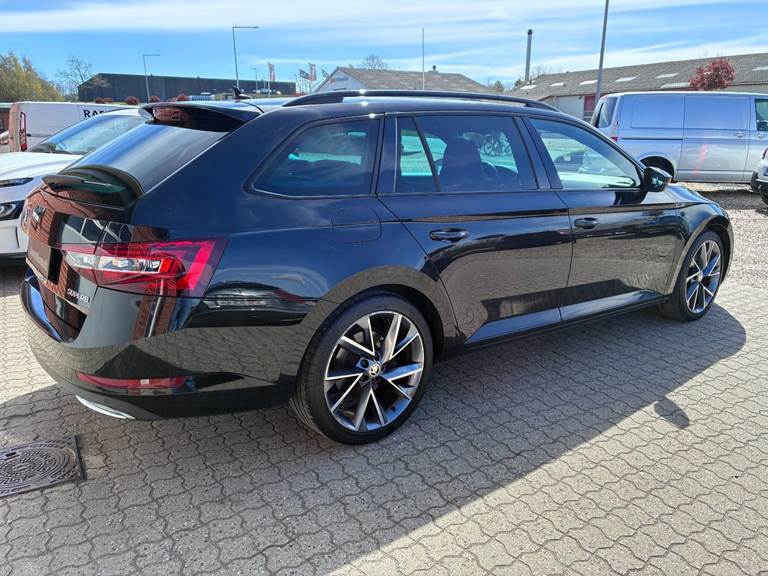 Skoda Superb 2,0 TDi 190 Sportline Combi DSG