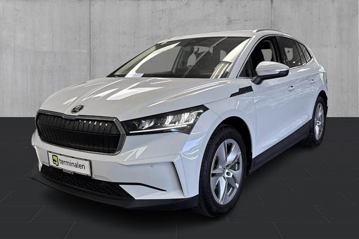 Hvid Skoda Enyaq fra 2021