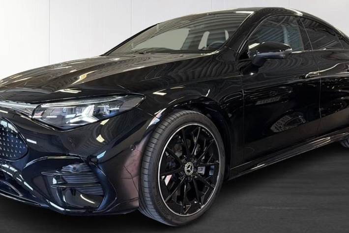 Sort Mercedes CLA250+ fra 2026