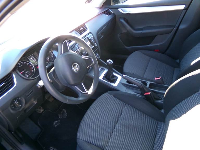 Skoda Octavia 1,6 TDi 90 Ambition Combi