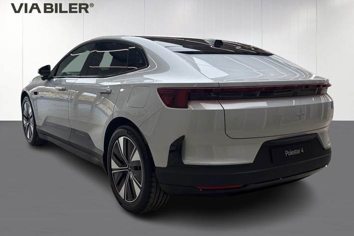 undefined Polestar 4 fra 2026