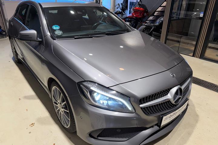 Grå Mercedes A200 d fra 2017