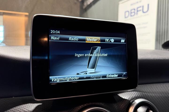 Grå Mercedes A200 d fra 2017