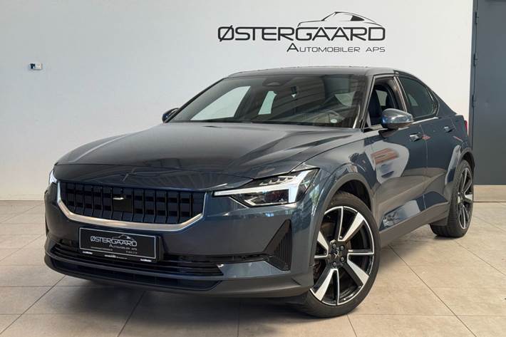 Blå Polestar 2 fra 2022