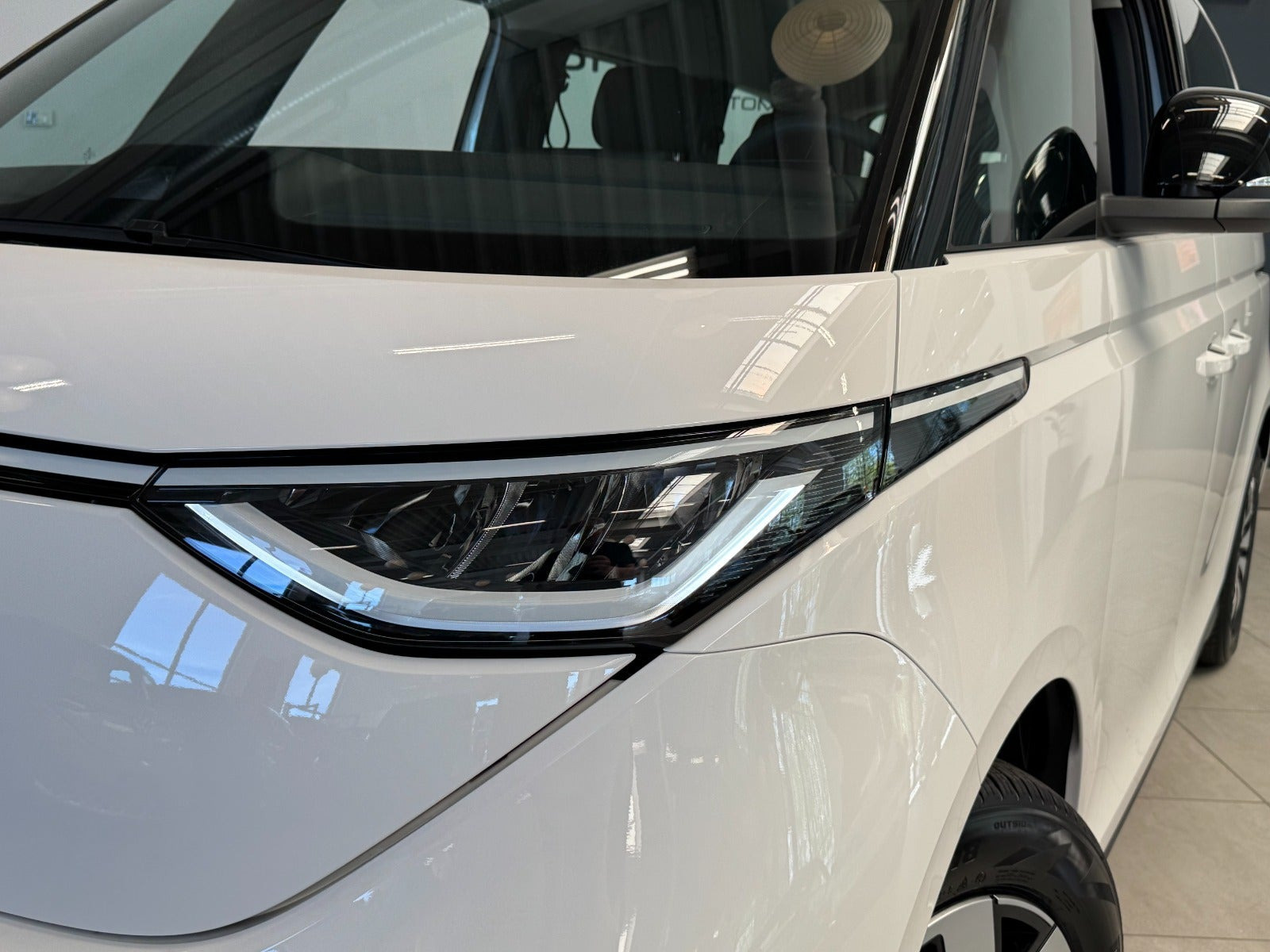 Hvid VW ID.Buzz fra 2026