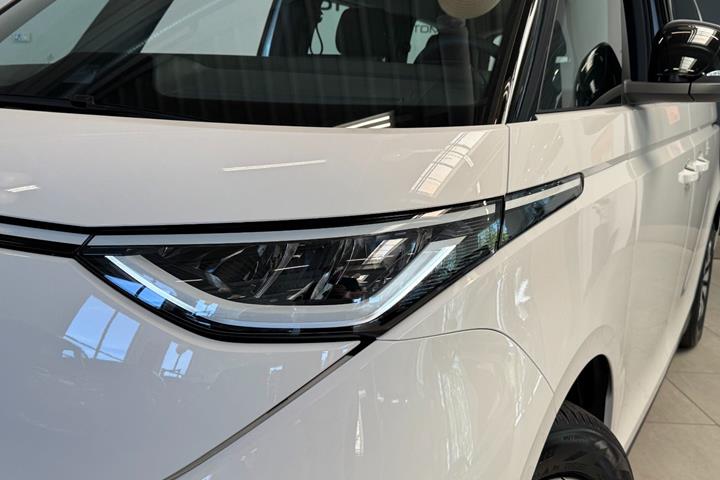 Hvid VW ID.Buzz fra 2026