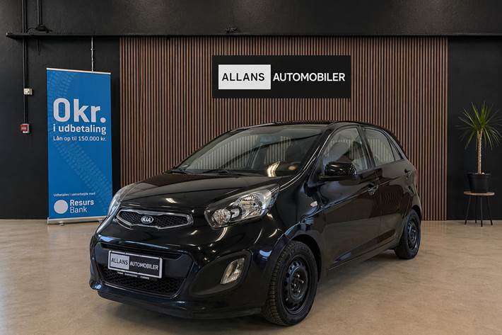 Sort Kia Picanto fra 2014 set udefra