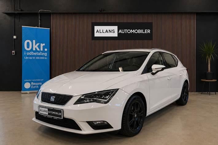 Hvid Seat Leon fra 2016 set udefra