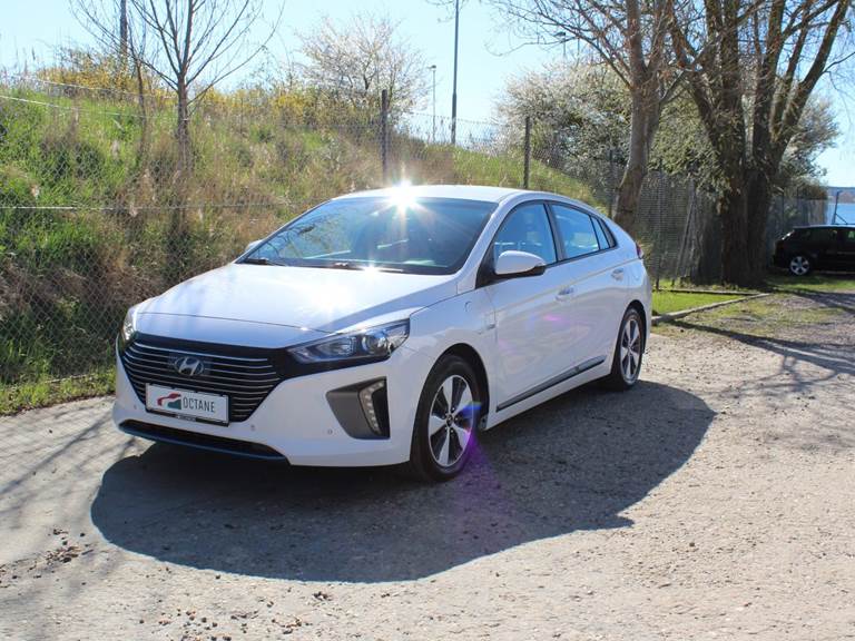 Hyundai Ioniq 1,6 PHEV Premium DCT