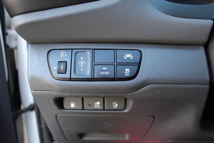 Hvid Hyundai Ioniq fra 2018