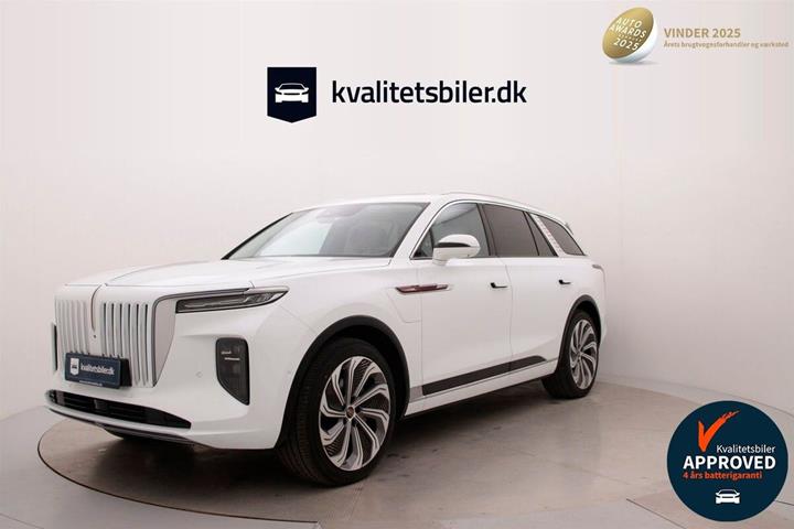 Hvid Hongqi E-HS9 fra 2025 set udefra