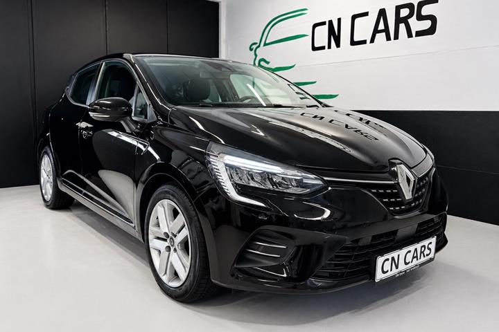 Sort Renault Clio fra 2020 set udefra