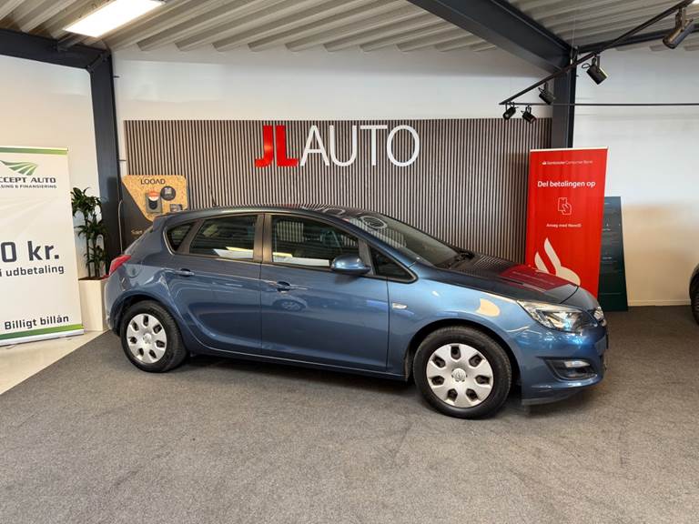 Opel Astra 1,4 T 140 Enjoy