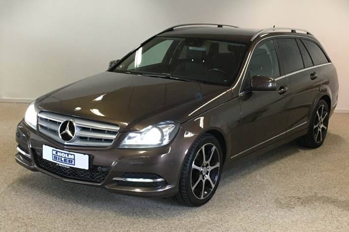 Brun Mercedes C200 fra 2013