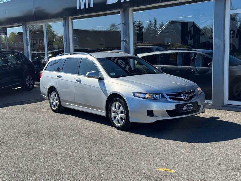 Honda Accord 2,0i Comfort Tourer