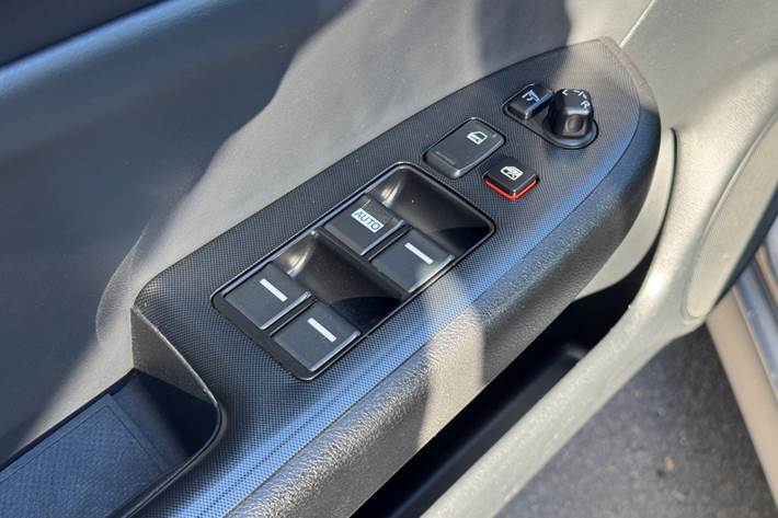 Sølv Honda Accord fra 2007