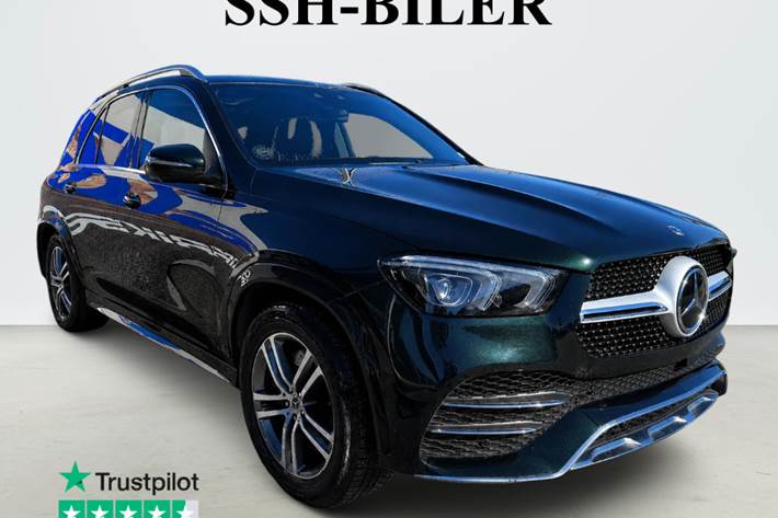 Grøn Mercedes GLE350 de fra 2023