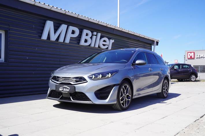 Blå Kia Ceed fra 2022