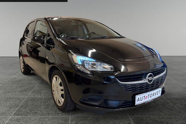 Sort Opel Corsa fra 2017