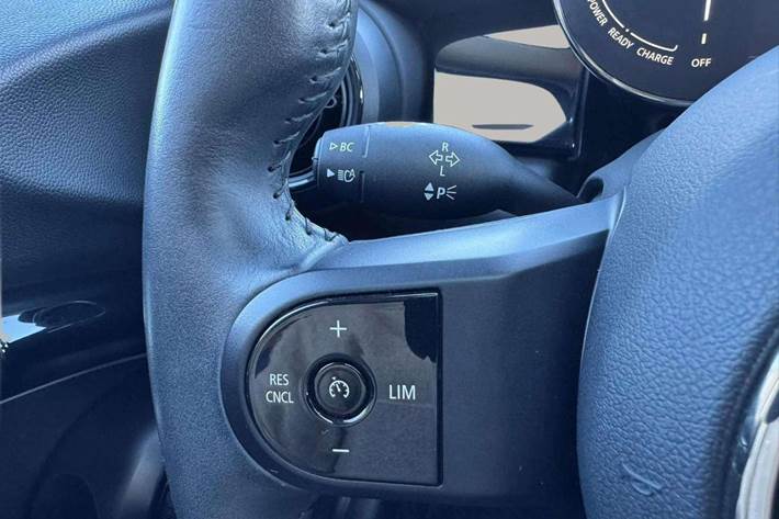 Grøn Mini Cooper SE fra 2022