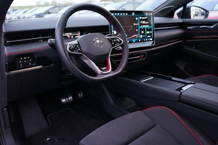 Sort VW ID.7 fra 2025