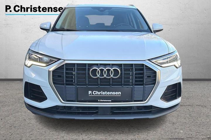 Hvid Audi Q3 fra 2023