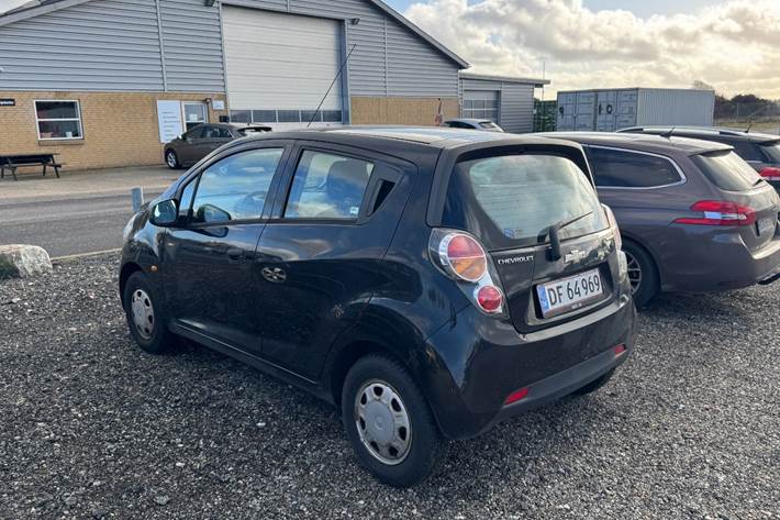Sort Chevrolet Spark fra 2011