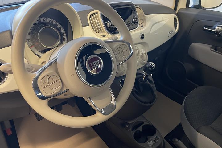 Hvid Fiat 500 fra 2016