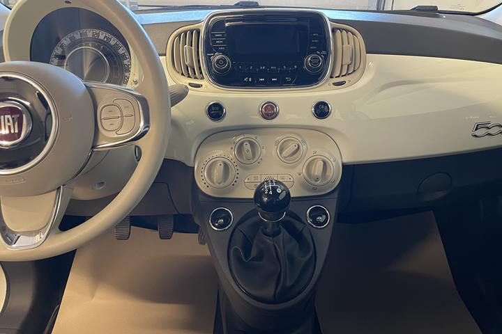Hvid Fiat 500 fra 2016