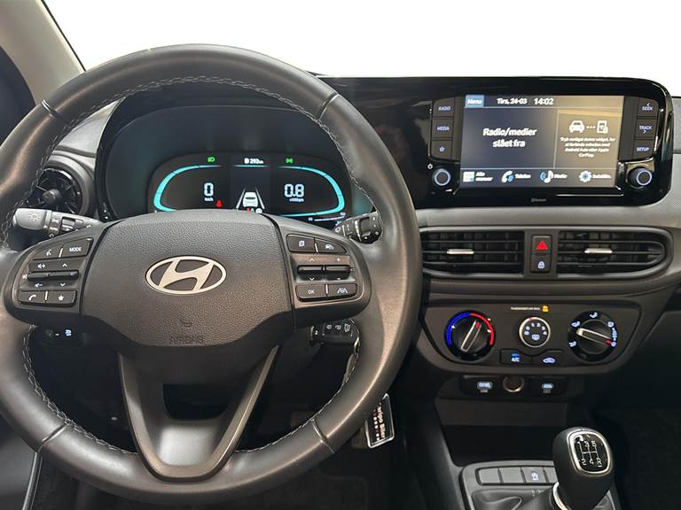 Hyundai i10 1,0 Essential 67HK 5d