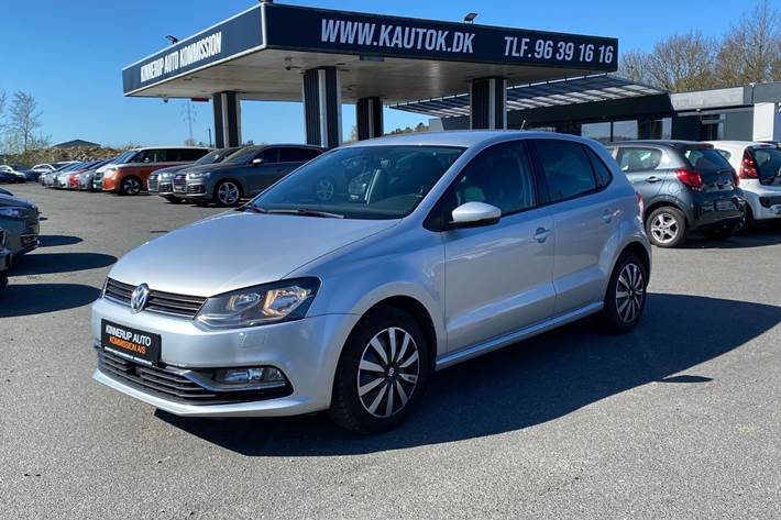 Sølv VW Polo fra 2015
