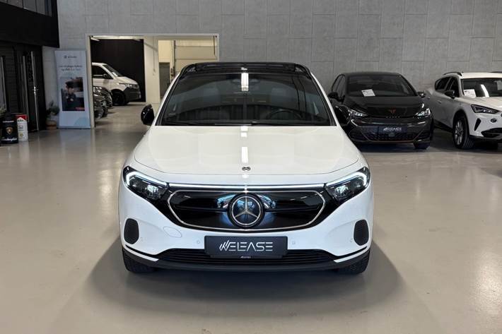 Hvid Mercedes EQA250 fra 2021