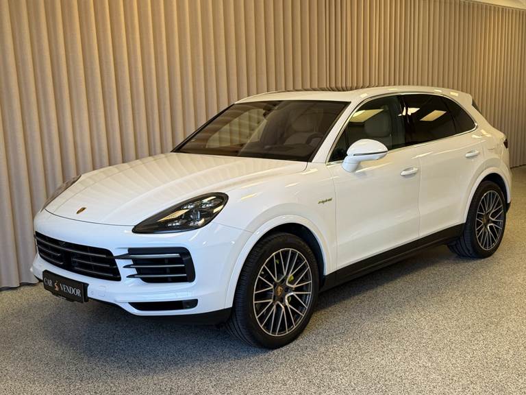 Porsche Cayenne 3,0 E-Hybrid Tiptr.