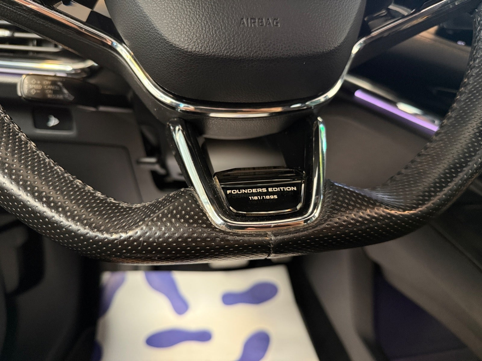 Sort Skoda Enyaq fra 2022